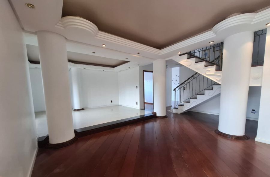 Casa em Condomínio - Venda - Córrego Grande - Florianópolis - SC