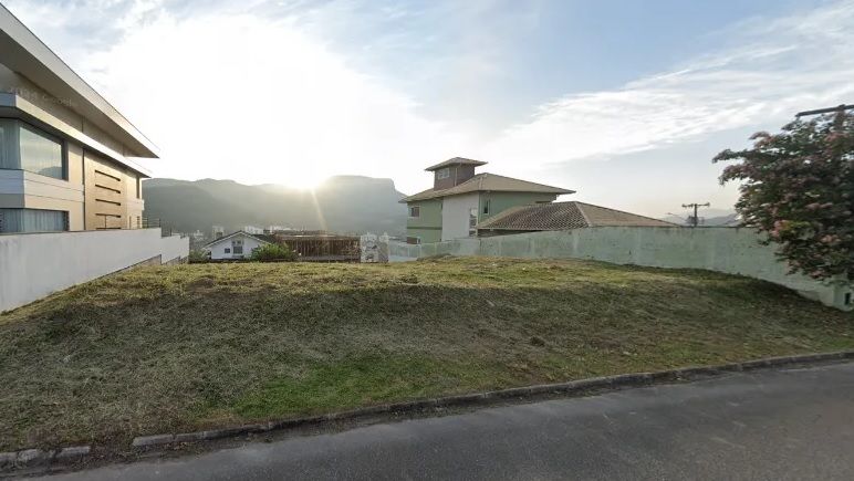 Terreno - Venda - Pedra Branca - Palhoça - SC