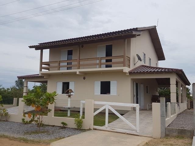 Casa Geminada - Venda - Itapiruba Sul - Laguna - SC